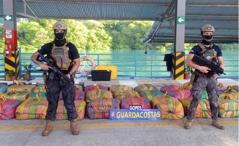 Costa Rica decomisa 1,1 toneladas de&nbsp;marihuana