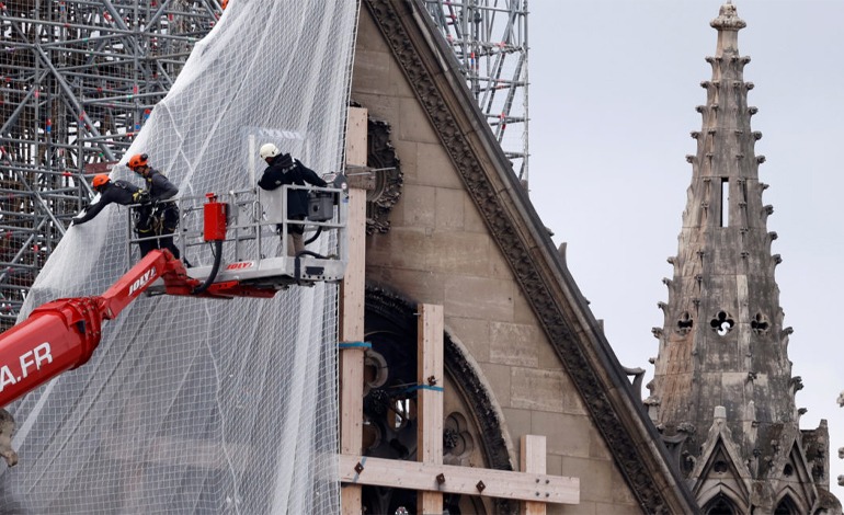 Finaliza la restauración de la estructura de madera de la nave de Notre&nbsp;Dame