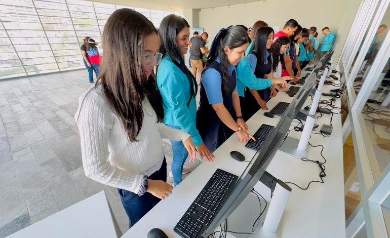 Conmemoran el Dia Internacional de las Niñas en las&nbsp;Tecnologías