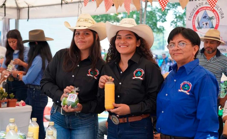 17 escuelas agrícolas participan en la Agroferia&nbsp;2024