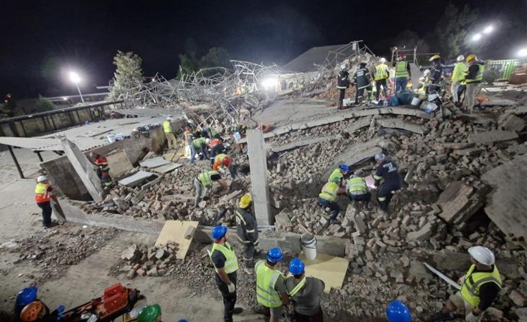 7 muertos en derrumbe de edificio en Ciudad del&nbsp;Cabo