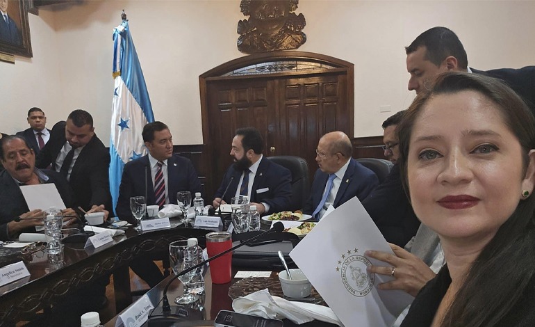 Ley de Ferrocarril Interoceánico será una realidad 5&nbsp;estrellas