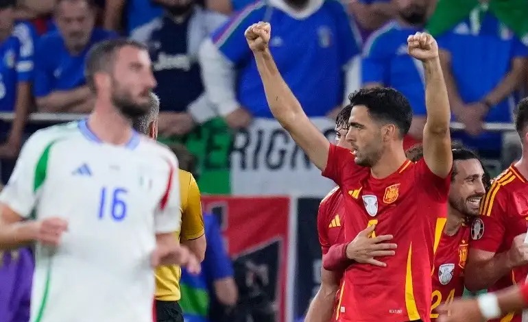 España sella su pase a&nbsp;octavos