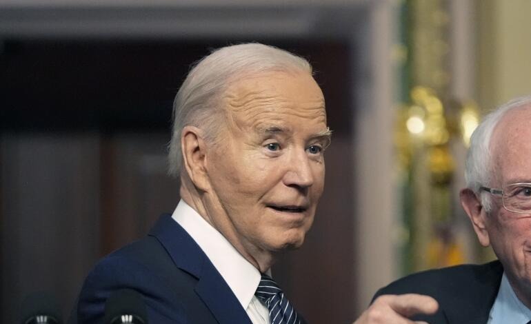Biden bajo presión