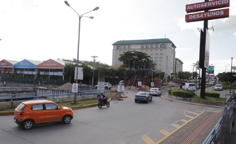 En un 45% avanzan los trabajos del paso a desnivel en el bulevar Juan Pablo&nbsp;II