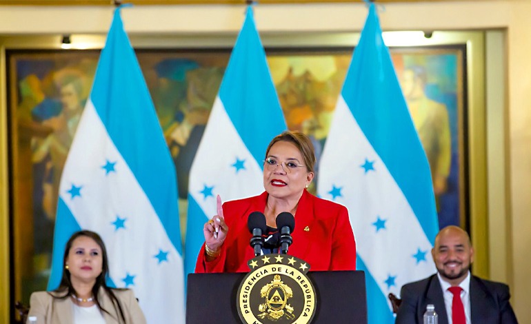 Xiomara Castro impulsa una estrategia histórica con&nbsp;alcaldes