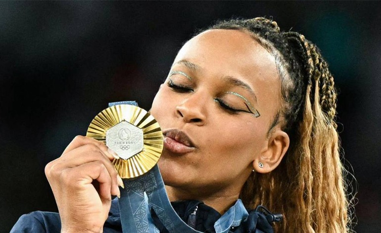 Histórico oro de Rebeca&nbsp;Andrade