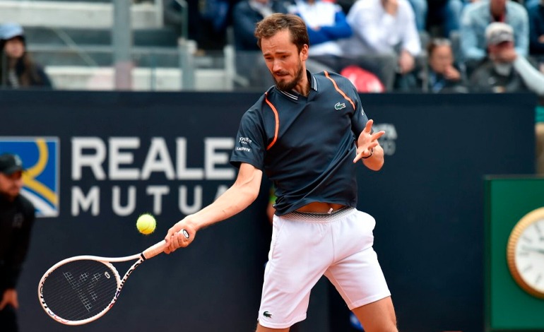 Medvedev y Tsitsipas se marchan del Master&nbsp;1000