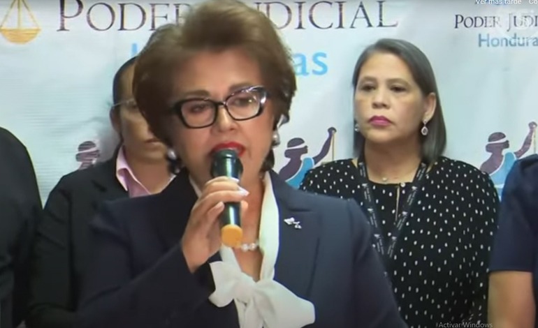 Presidenta de la CSJ: Me siento excluida de señalamientos de tráfico con la&nbsp;justica