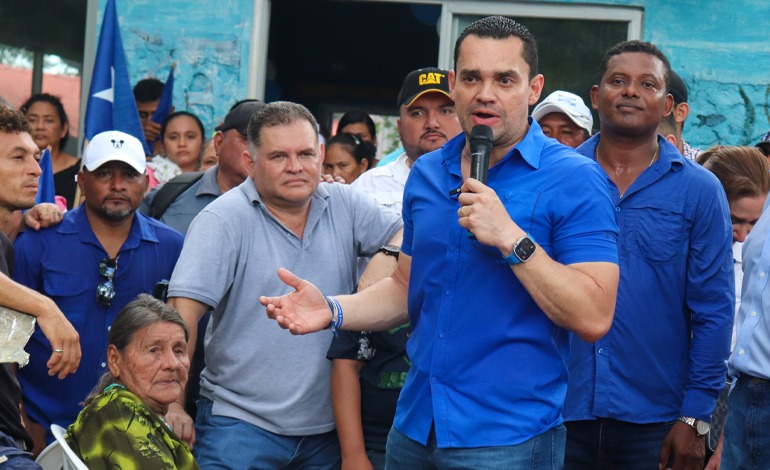 Tomás Zambrano: Nada es a la fuerza, todo es con diálogo y&nbsp;consenso
