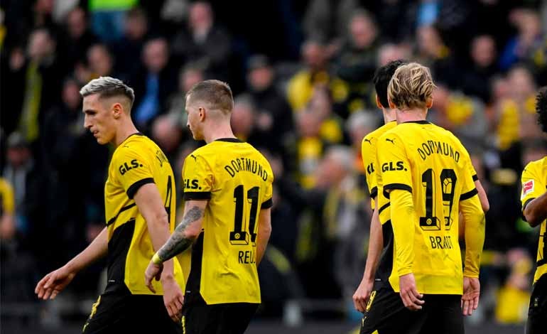 El Borussia de Dortmund se impone al Eintracht&nbsp;Fráncfort