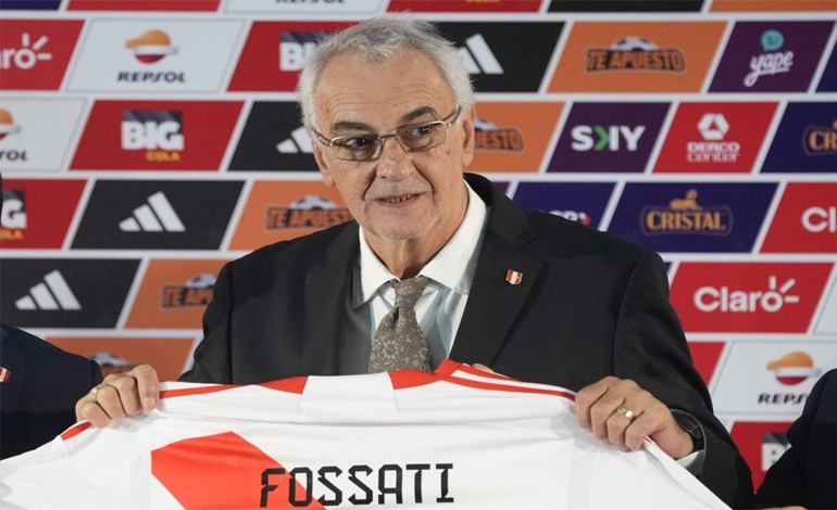 Fossati arma la polémica en Perú con la&nbsp;convocatoria