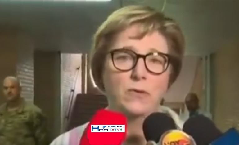 Me sorprende ver al ministro y al general sentados con el&nbsp;narcotráfico