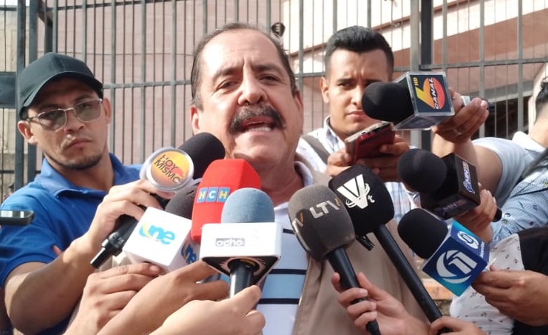 Carlos Zelaya pondrá su renuncia como diputado y secretario del&nbsp;CN