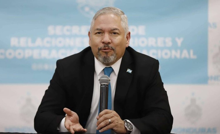 Canciller Reina: “No nos pongan en el plano del&nbsp;narco-estado”