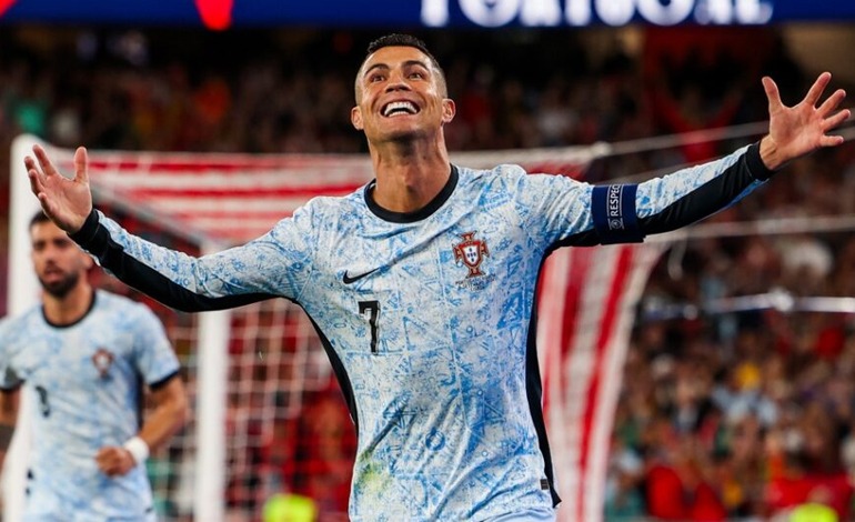Cristiano recupera el gol con la&nbsp;selección