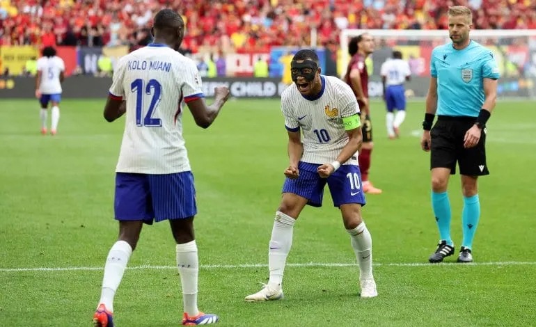 Francia enderezó el&nbsp;rumbo