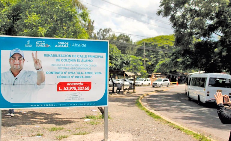 Alcaldía rehabilita calle principal y alcantarillado en la colonia El&nbsp;Álamo