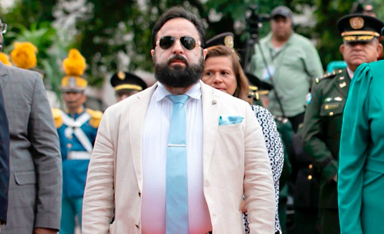 Luis Redondo: Renuncia de Carlos Zelaya es un&nbsp;ejemplo