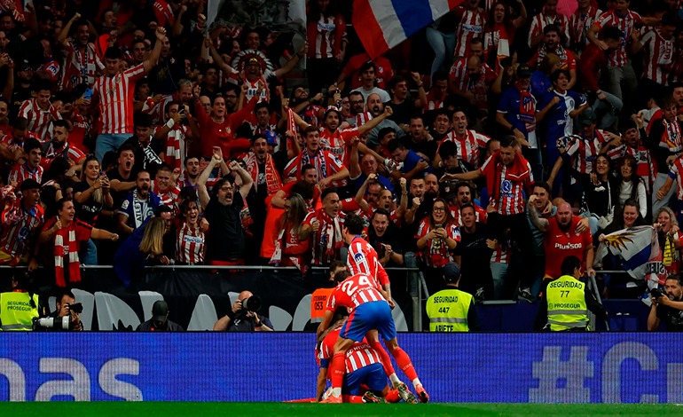 El Atlético de Madrid expulsa a un&nbsp;hincha