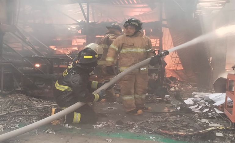 Casa de repuestos es pasto de las&nbsp;llamas