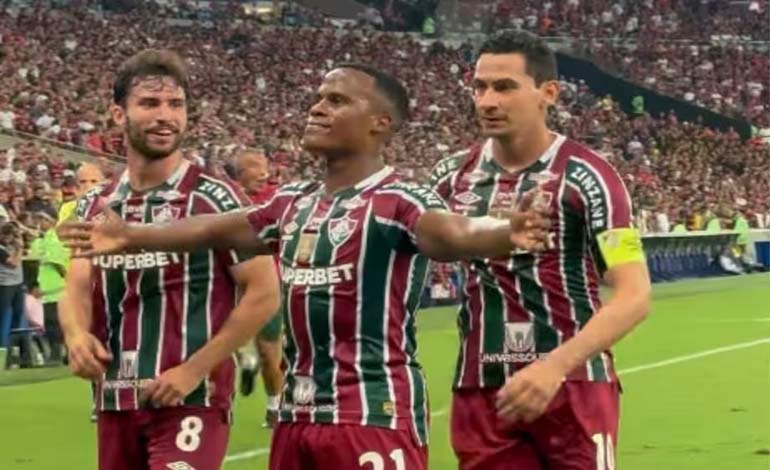 Fluminense se echa a la bolsa al&nbsp;Flamengo