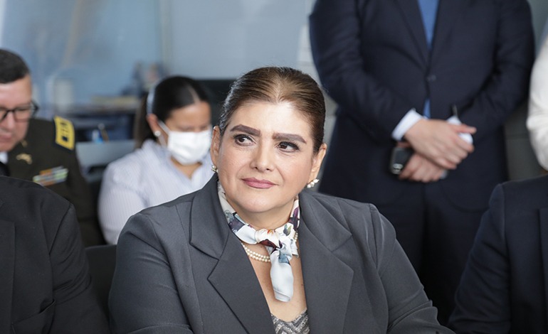 Ecuador inicia juicio contra ministra del&nbsp;Interior