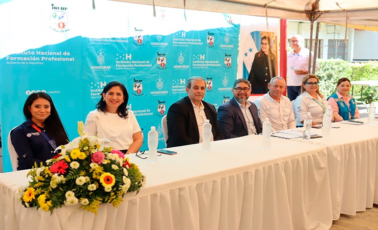 Infop desarrolla Feria de Empleo para facilitar acceso a 2 mil&nbsp;vacantes