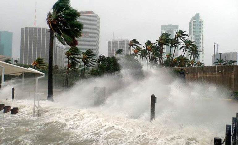 Velocidad de huracanes sube por temperatura&nbsp;récord