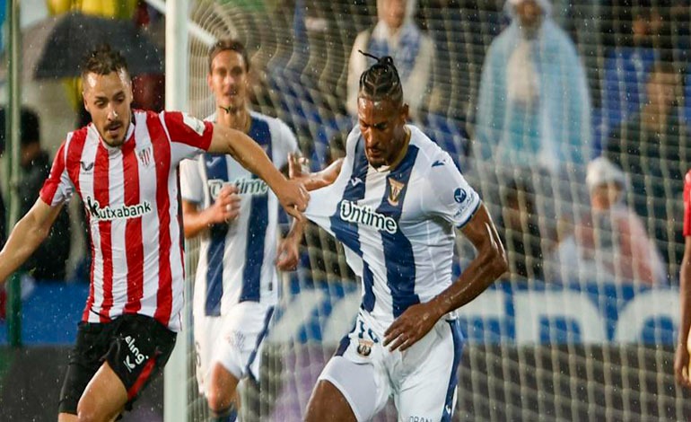 Valencia cae en zona de&nbsp;descenso