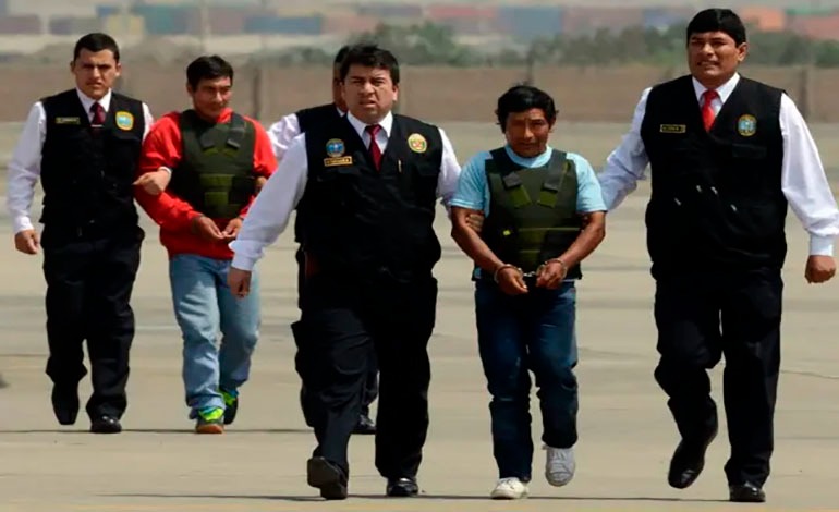 Perú sentencia a 2 militares por&nbsp;matanza