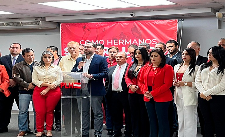 Jorge Cálix invita a precandidatos liberales a firmar pacto de unidad&nbsp;partidaria