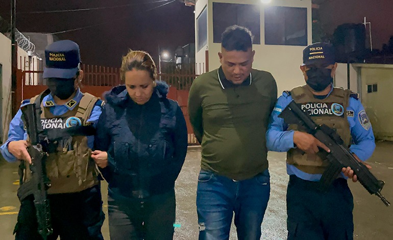 DIPAMPCO captura a 2 extorsionadores de “Los&nbsp;Iluminati”