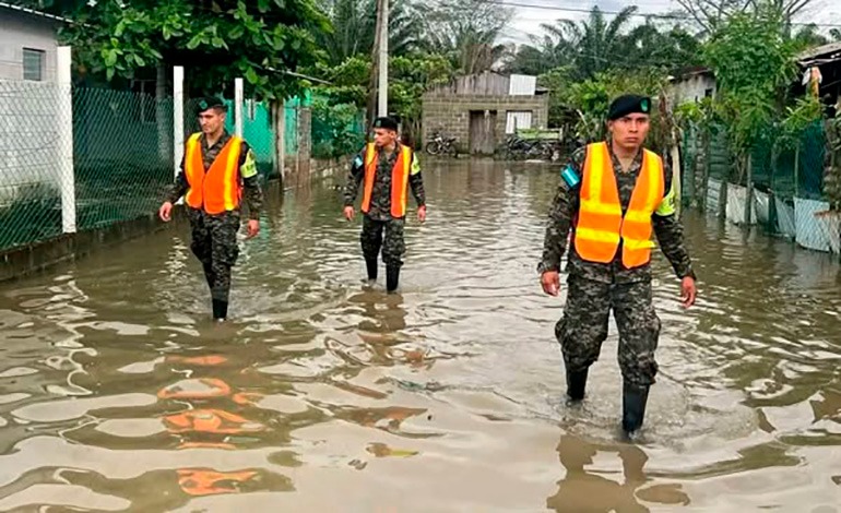 Choloma con el agua a los&nbsp;tobillos