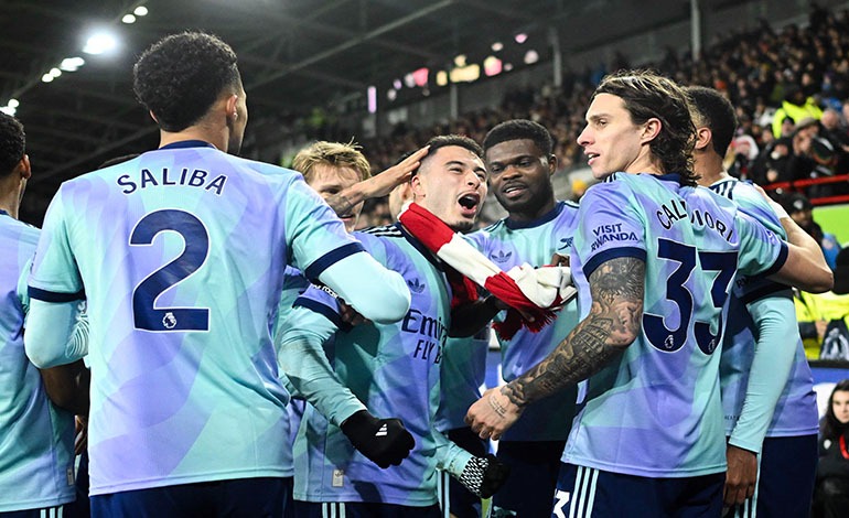 El Arsenal se recupera y remonta al&nbsp;Brentford