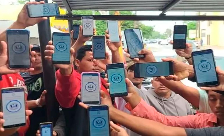 CBP One deja de funcionar: Miles varados en la&nbsp;frontera