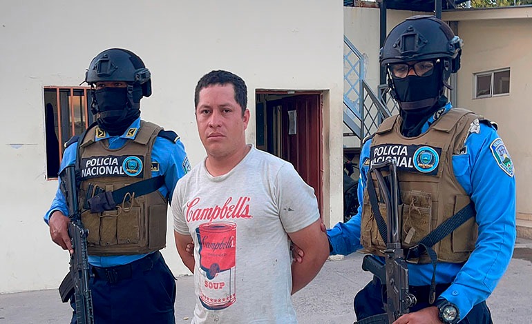 DIPAMPCO hace redada de extorsionadores y&nbsp;asesinos