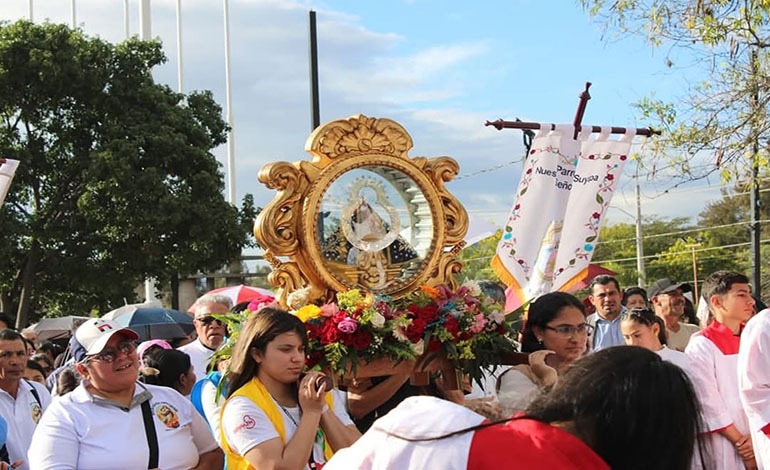 Fervor religioso a “La&nbsp;Patroncita”