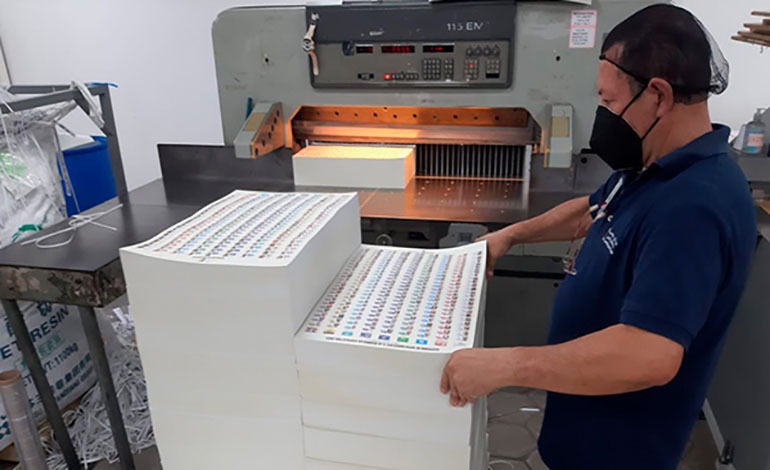 16 empresas ofertan para imprimir&nbsp;papeletas