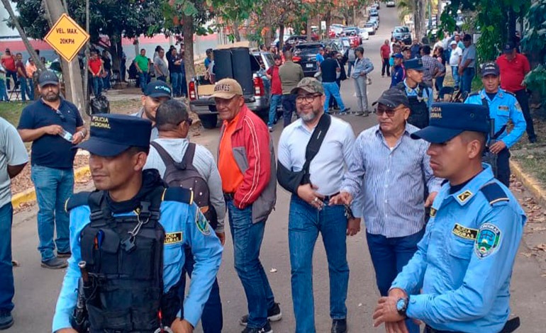 Me quebraron la mano, ahora me quieren torcerme el brazo: Director de&nbsp;INFOP