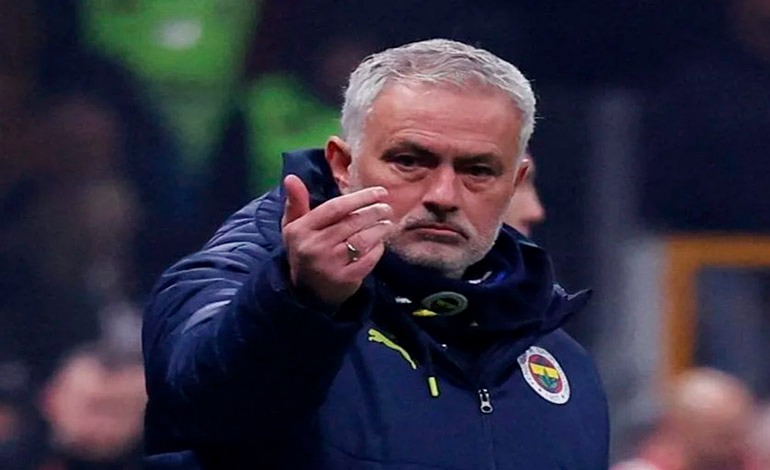 El Galatasaray acusa a Mourinho de comentarios&nbsp;racistas
