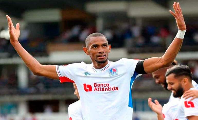 Jerry Bengtson encarama al&nbsp;Olimpia