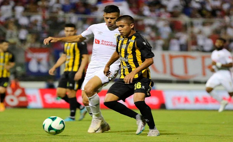 Empate de vértigo logra&nbsp;Olimpia