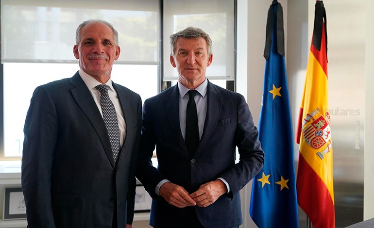 Papi a la Orden se reúne con el presidente del PP de España Alberto Núñez&nbsp;Feijóo