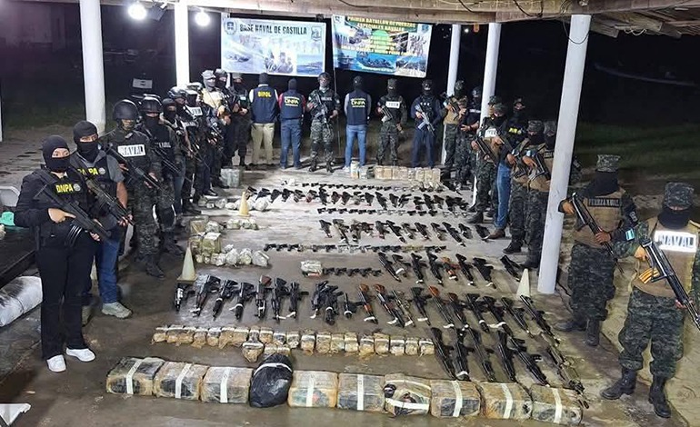 Para cartel del narcotráfico iba dirigido potente&nbsp;arsenal