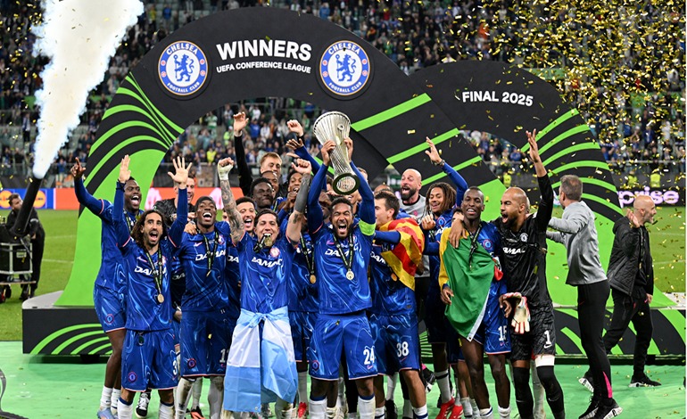 El Chelsea se convierte en el primer club europeo en hacer pleno de&nbsp;títulos