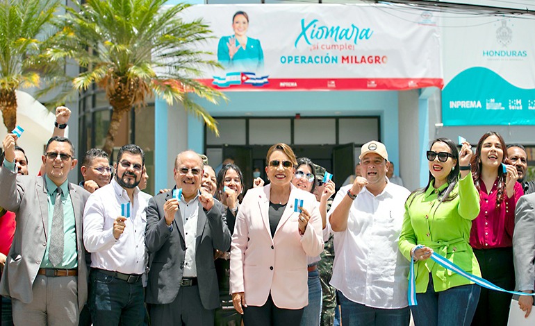 Xiomara entrega a los capitalinos clínica oftalmológica&nbsp;gratuita