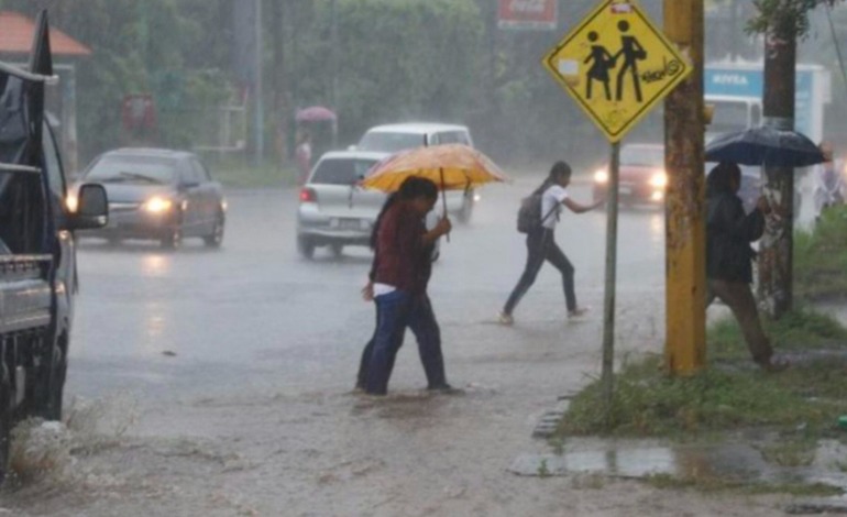 Alerta por lluvias e&nbsp;inundaciones