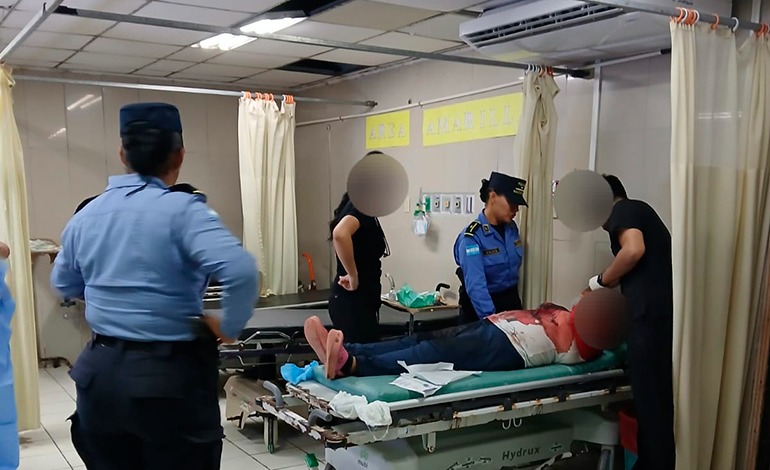 Rescatan fémina que recibía brutales&nbsp;golpizas