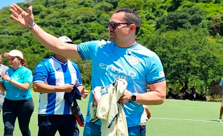 Tomás Zambrano: Destapada la podredumbre de cheques&nbsp;estatales